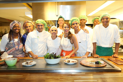Mariana Ximenes vive chef de cozinha em 'A Grande Família' - Área VIP