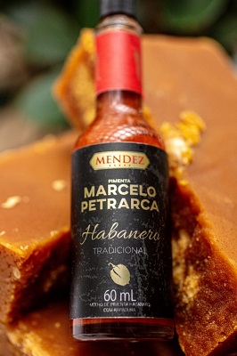 Read more about the article Novidade à mesa dos restaurantes do Chef Marcelo Petrarca o tempero pode ser adquirido pelos clientes 