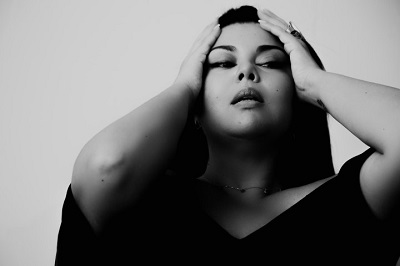 Read more about the article Fabiana Karla a estrela conversa com o site começando a semana no “Quarenta Views”