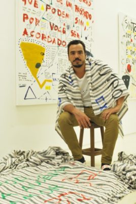 Read more about the article Um incêndio prorroga a abertura da instalação do artista Tulio Dek em Lisboa