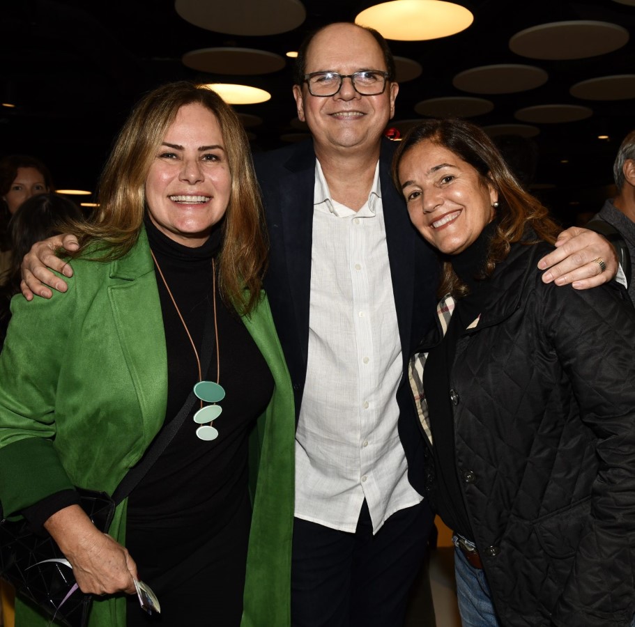 Read more about the article A pré-estreia do documentário “Maria – Ninguém sabe quem sou eu” sobre a interprete Maria Bethânia do diretor Carlos Jardim no Estação Itaú Botafogo