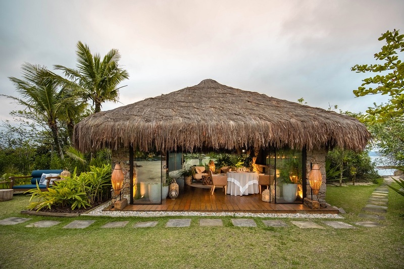 Read more about the article Ponta dos Ganchos celebra suas experiências gastronômicas em cenários de sonho