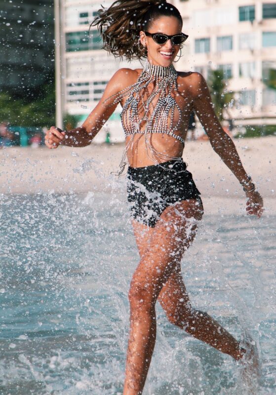 Read more about the article Copacabana Palace Belmond Hotel anuncia Izabel Goulart como rainha do Baile do Copa 2023