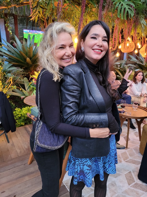 Marcia Müller e Antonia Souza campos 