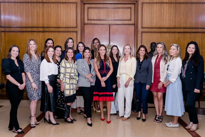 Read more about the article Michelle Novaes e Fernanda Leitão tomam posse no Conselho Empresarial da Mulher da ACRJ