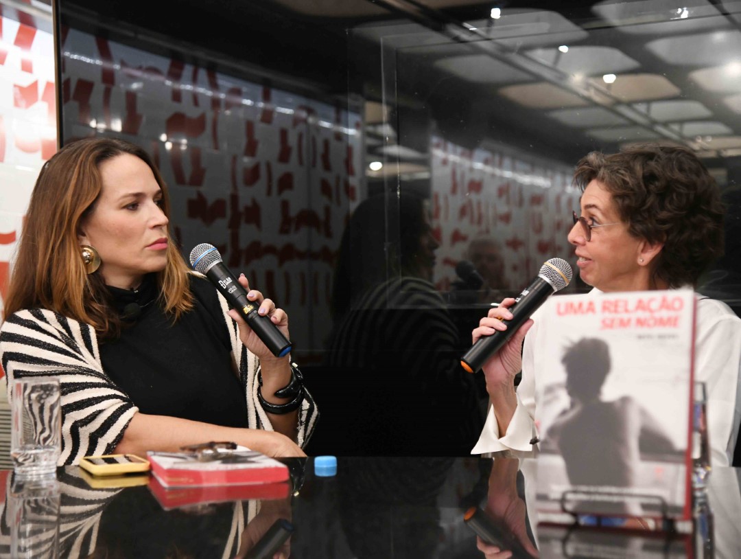 Read more about the article “Uma relação sem nome” lançamento de Beth Neves na Livraria da Travessa no Shopping Leblon