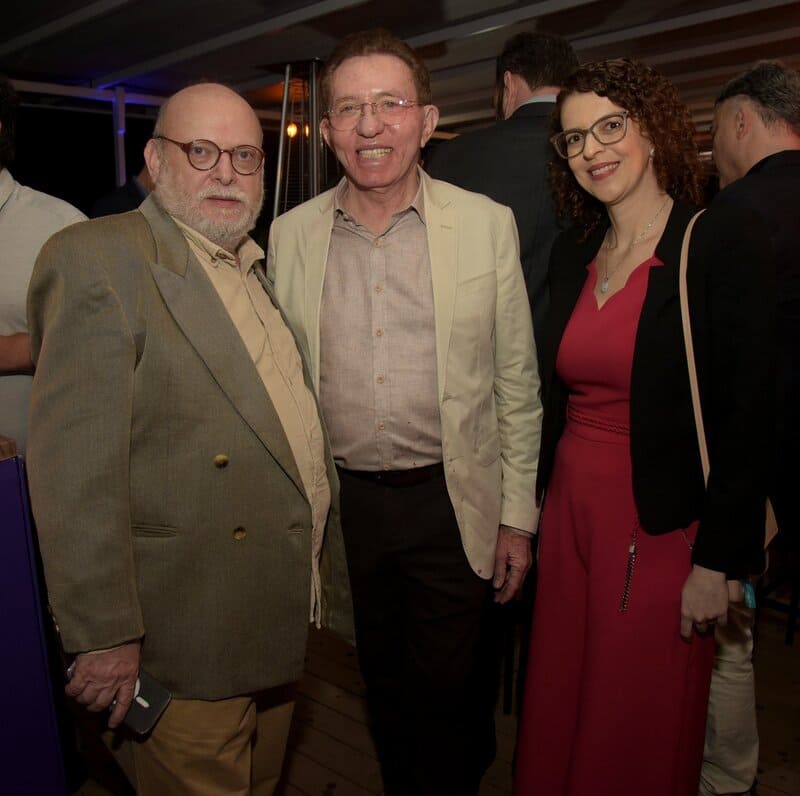 Adolfo Pildervasser, presidente CISP, José Ferreira Leite, Grupo Ferreira e Alaine - Ft Leo Marinho