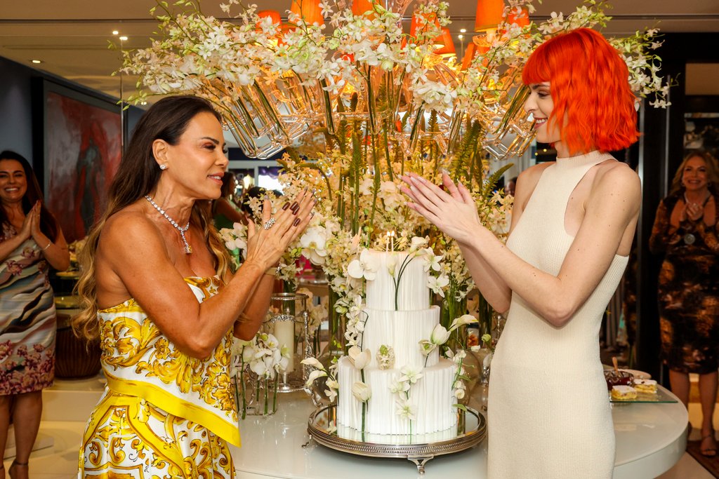 Read more about the article Patricia Garcia celebra seu B Day e chama as amigas para drinks na Barra da Tijuca