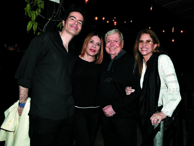  Luiz Fernando Coutinho , Liége Mionteiro , Boni e Lou de Oliveira - Livro CAZUZA - SET 2024 - CG - Festa de Pré Lançamento