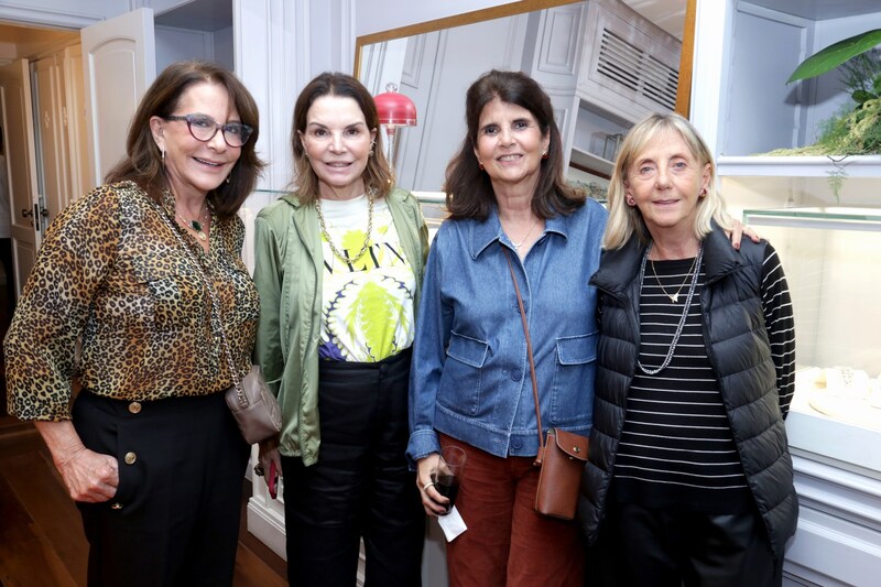 Cristina Almeida, Patricia Mayer, Viviane Grabowsky e Teresa Seiler