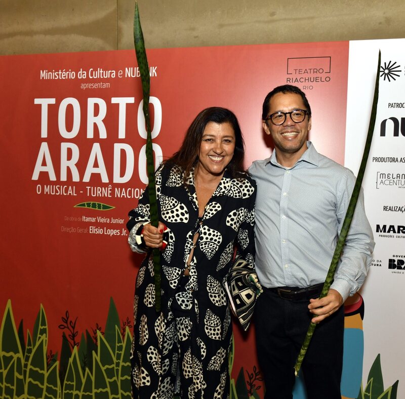 Regina Casé e Itamar Vieira