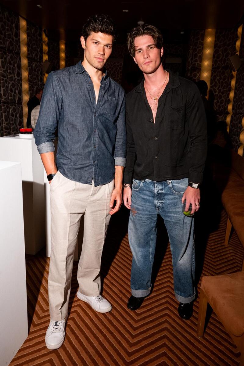 David Grinsfelder, Lane Hitt