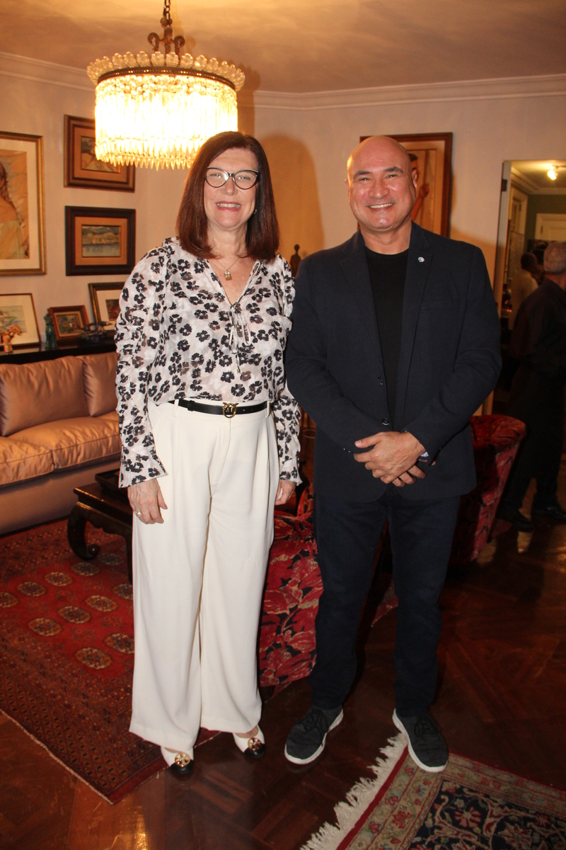 Magda Chaambriard e Tom Arrais