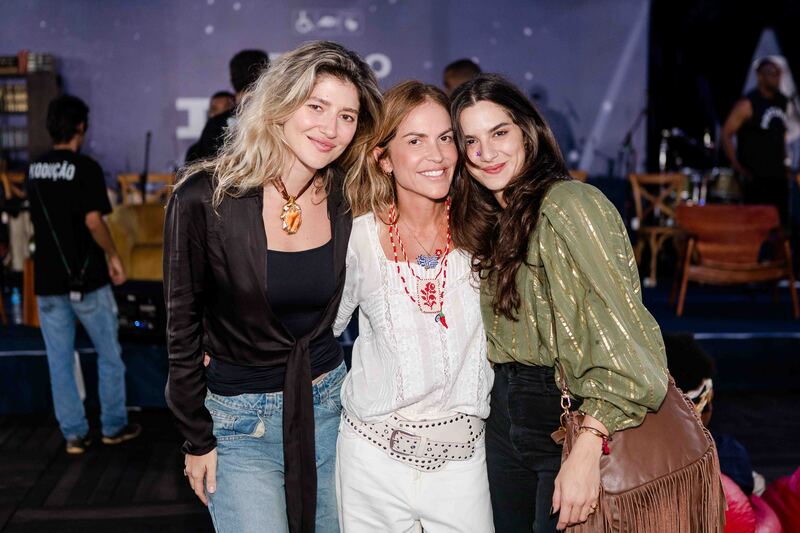 Mimi Coelho,Isabela Rosenthal, Maria Chady