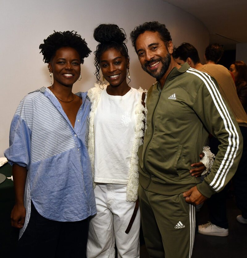 Jamile Cazumbá , Jeniffer Dias e o diretor Renato Carrera