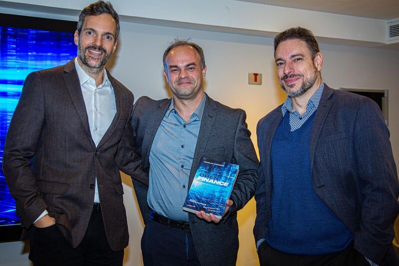 Henrique Veloso Silveira e Maurício Santos