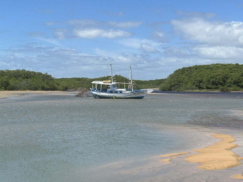 Piquenique à beira do Rio Corumbau – Vila Naiá (BA)