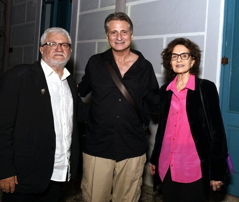 Read more about the article Coquetel de apresentação do artista plástico americano MICHEL NAIFY