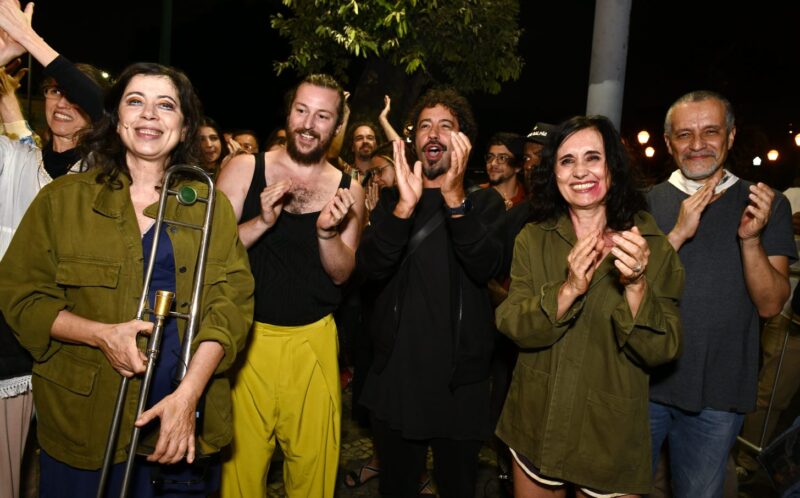 Read more about the article Grupo Galpão apresenta espetáculo “(Um) Ensaio sobre a Cegueira” no Teatro Carlos Gomes no ano em que livro de Saramago completa 3 décadas