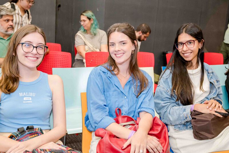 Victoria Uzuelli, Carolina Chataignier e Mariana Vieira