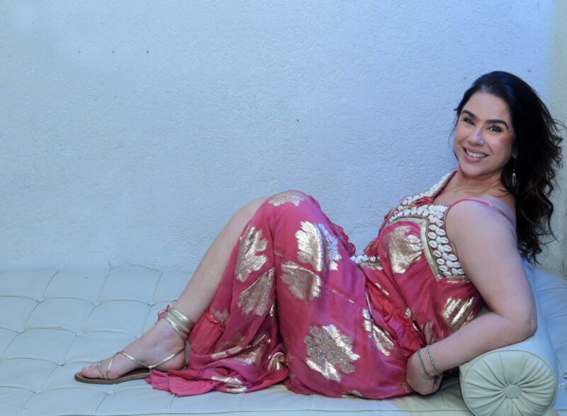 Read more about the article A artista Paula Boechat realiza finissage de “Mares de Dentro” com ares de primavera 20/09 no Estúdio Ipê no Itanhangá