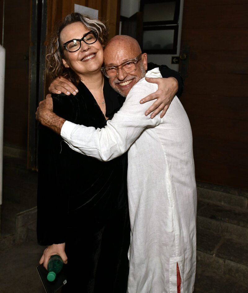 Ana Beatriz Nogueira e Gilberto Gawronski - A PROCURA DE UMA DIGNIDADE