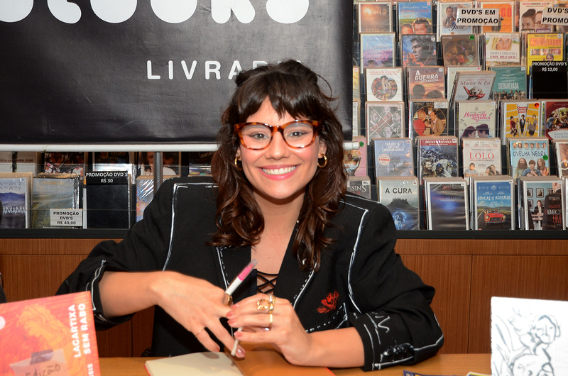 A escritora Dora de Assis - Lagartixa sem Rabo