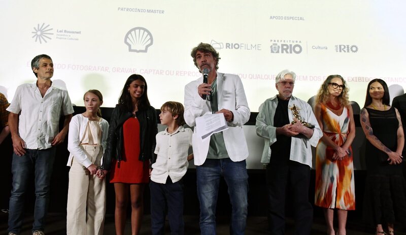 Read more about the article “Perto do Sol é mais claro” de Regis faria estreia no Festival do Rio