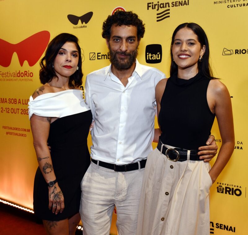 Read more about the article Filme “FÔLEGO -ATÉ DEPOIS DO FIM” escrito por MARIA CAROL REBELLO e dirigido por CANDÉ SALLES no FESTIVAL DO RIO 2025