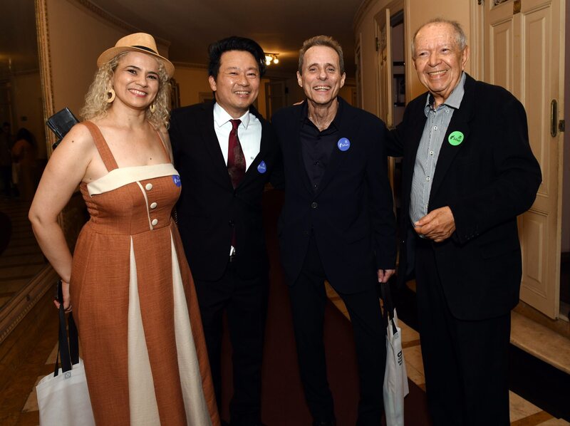  Lili Araújo , André Kondo , Tony Bellotto e Antonio Torres 