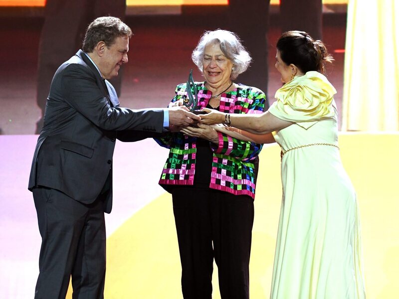 O curador Hubert Alquéres , Ana Maria Machado e Sevani Mattos