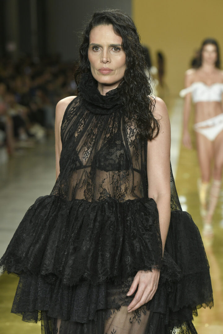 Amir Slama volta ao SPFW ao celebrar 35 anos de carreira