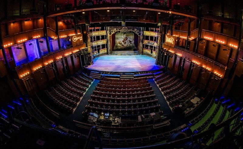 Read more about the article BTG Pactual Hall inaugura em São Paulo com dois espetáculos-símbolo: o revolucionário ‘Hair’ e o grandioso musical brasileiro ‘Vozes Negras’.