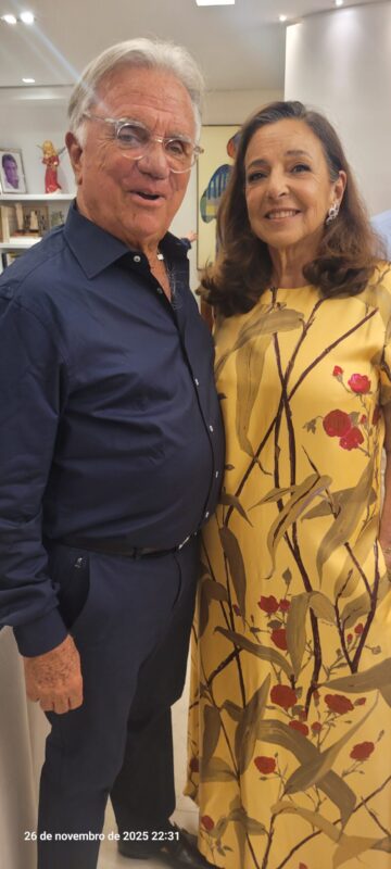 Read more about the article Pedro Grossi aniversariante de ontem 26/11 brinda com jantar e recebe a família e amigos