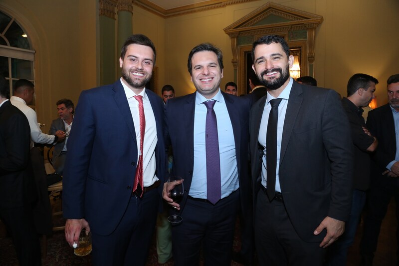 Vinicius Alvarez, Paulo Victor e Max Mendonca