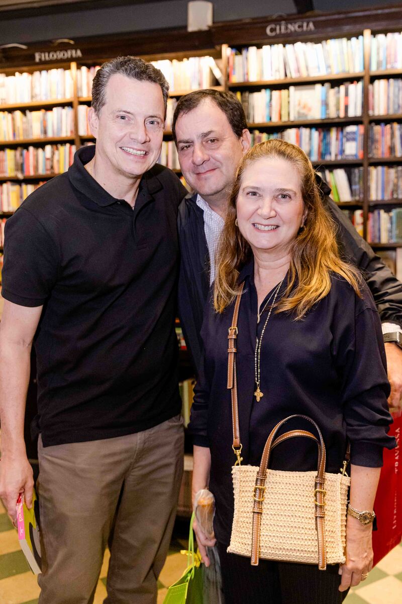 Marcelo e Flavia Costa e Marcelo Azambuja