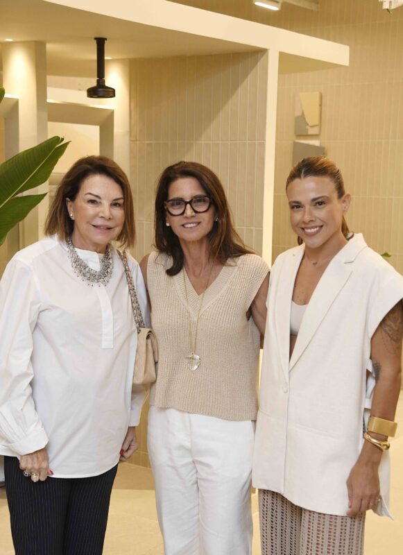 Read more about the article Casa Dexco Rio abriu dia 26/11 sua boutique na Barra com presenças vips