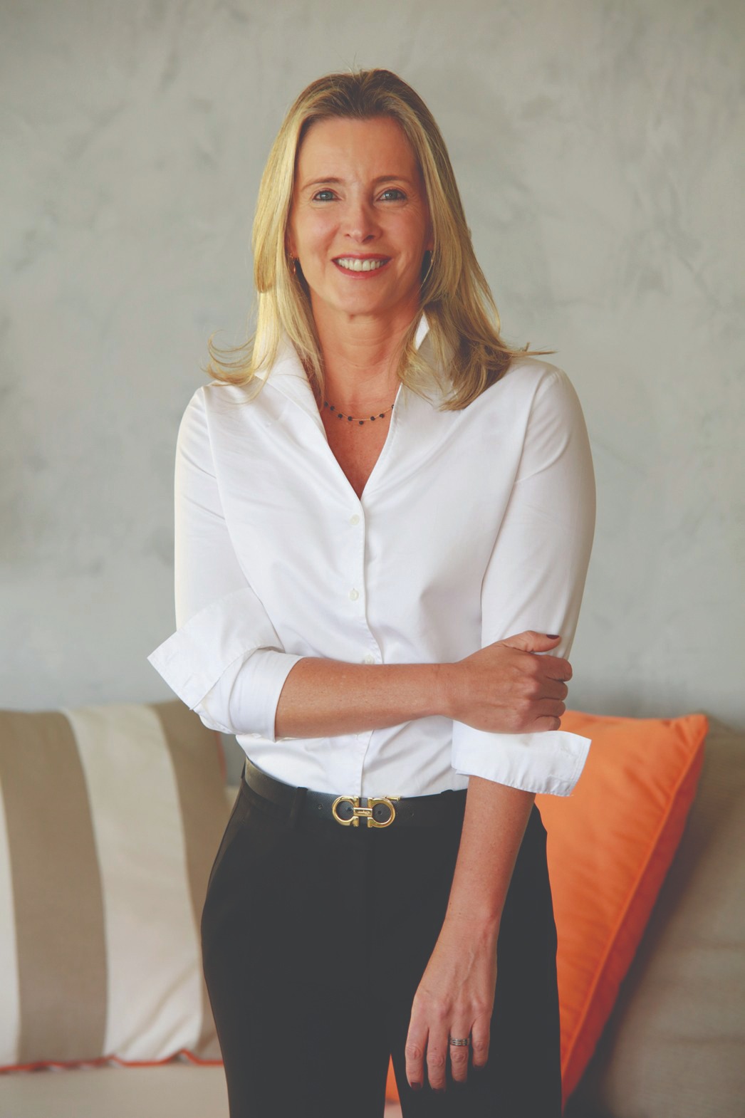 Read more about the article Fernanda Leitão lança livro de referência sobre o contrato de doação com prefácio do ministro Luís Roberto Barroso