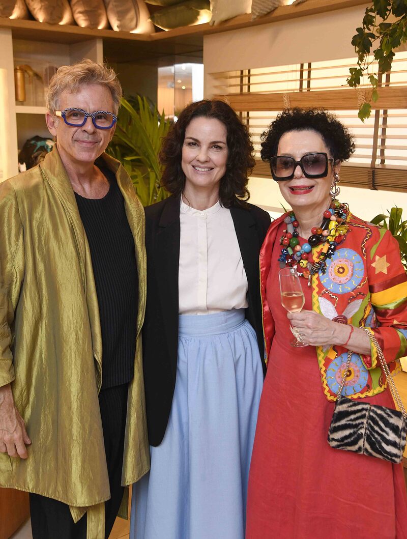 Alexandre Schnabl Carol Kasting e Denise Faertes - Frankie Amaury - projeto "Amor de Bicho"