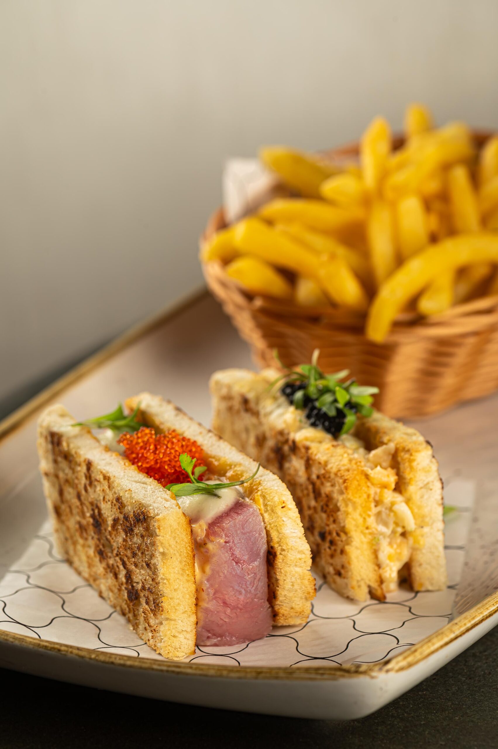 Escama - Katsu Lagostim e Atum