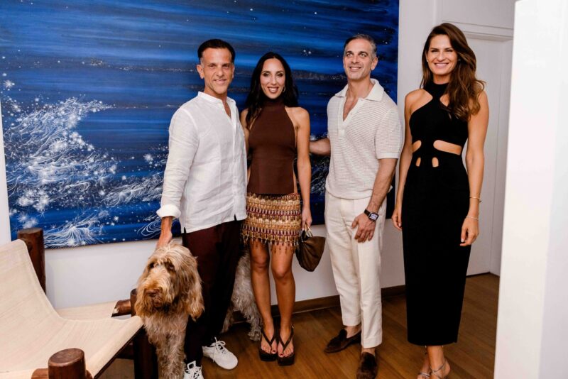 Read more about the article Jasmin Hekmat da Cult Gaia arma sunset party com o casal Alexandra Benenti e Alexandre Birman