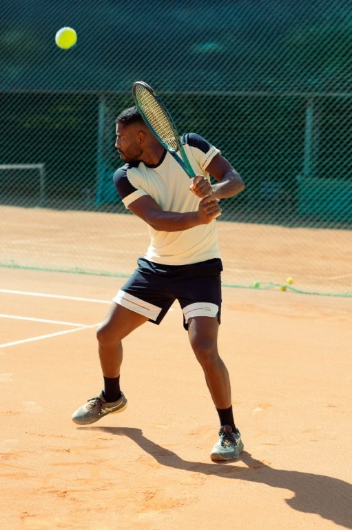 Read more about the article Track&Field promove experiências exclusivas na Match Point Mansion ao lado de João Reis atleta oficial da marca