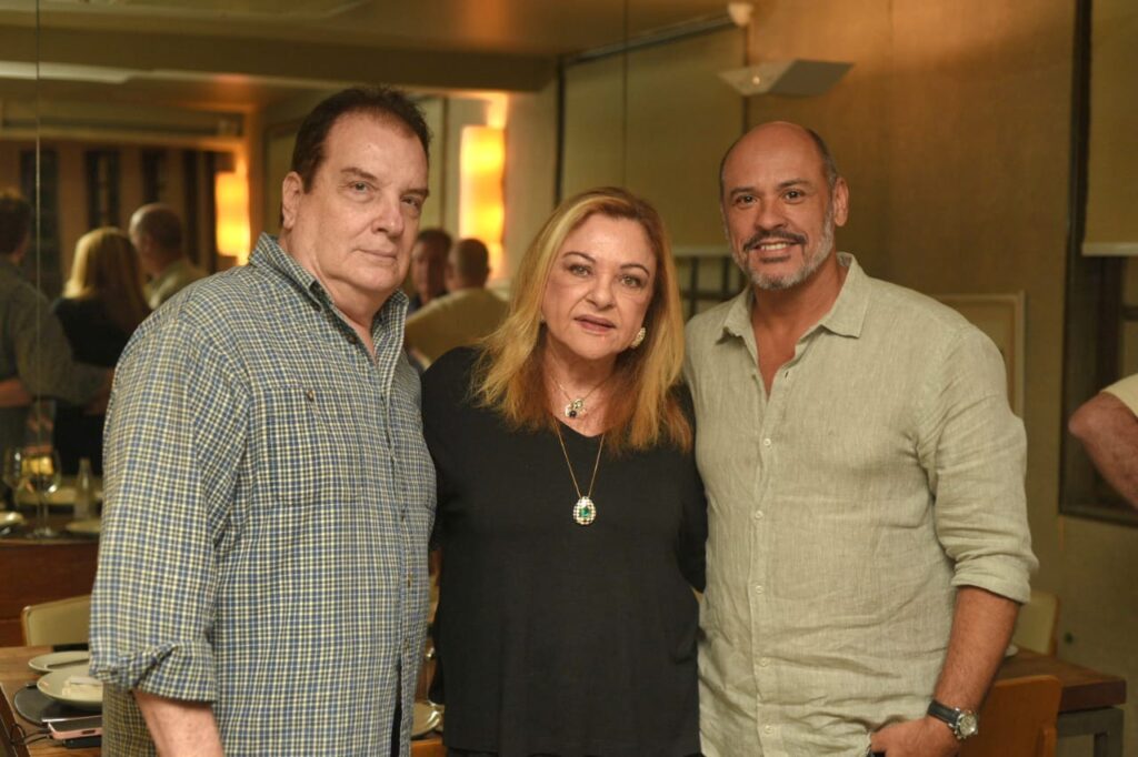 Rawlson de Thuim, Marcelo Antunes e Bernadette Simonelli