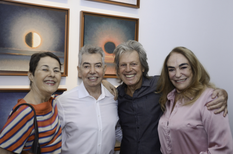 Ana de Hollanda- Marcos Duprat e o casal Ralph e Ana Luiza Camargo