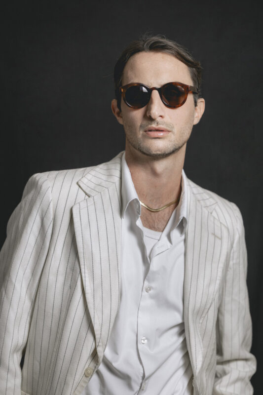 Read more about the article Francisco Paz brilha em “O Talentoso Ripley” em cartaz até 27 de abril no Teatro Glaucio Gil em Copacabana