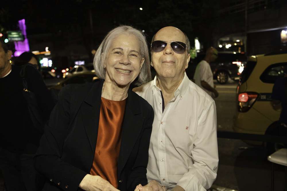 Read more about the article A estreia de ‘O Pianista e o Poeta’ lotou o Teatro Casa Grande no Rio de Janeiro.