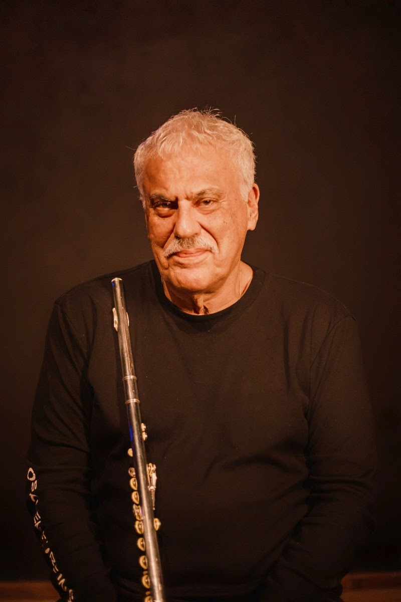 Read more about the article Danilo Caymmi faz show em homenagem ao pai no Blue Note Rio