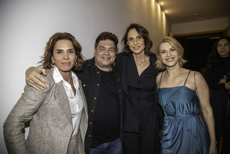 Helena Fernandes- Fernando Phibert-Silvia Pfeifer eAdriana Garambone - Uma vida de amizade