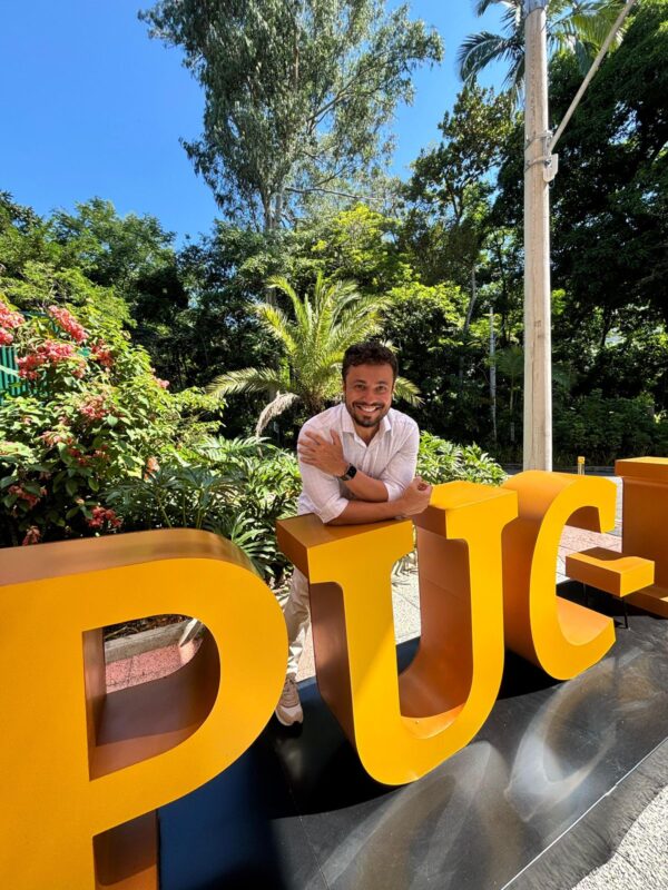 Read more about the article O advogado Guilherme Morais é o embaixador Alumni PUC-Rio em 2026