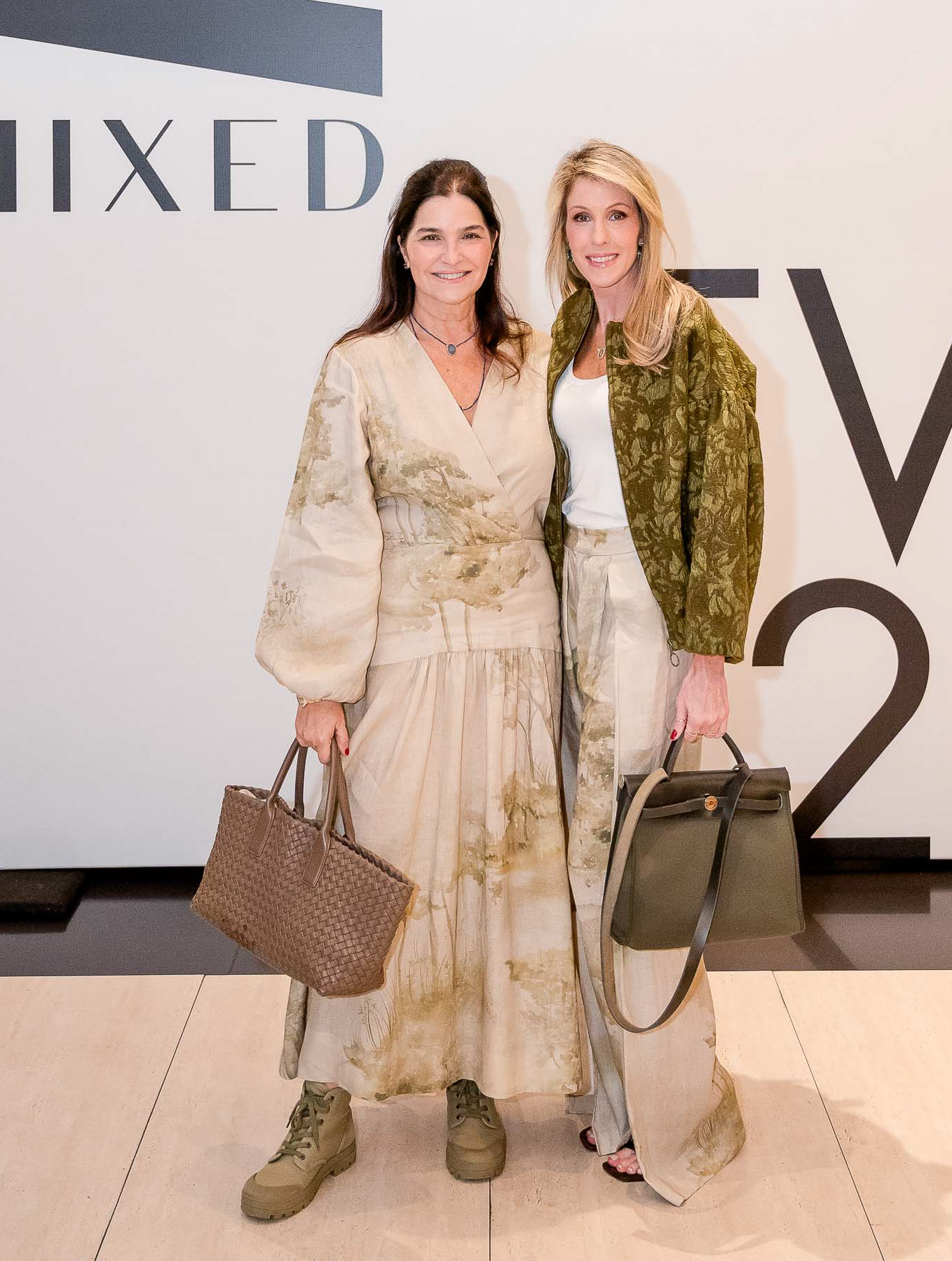 Read more about the article Mixed arma uma sessão exclusiva de “O Diabo Veste Prada”